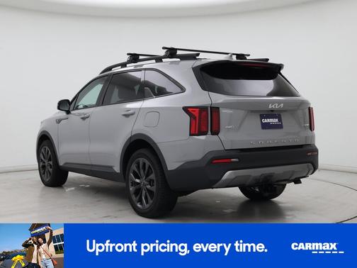 Gray 2022 Kia Sorento X-Line EX