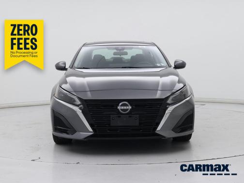 Gray 2023 Nissan Altima SV
