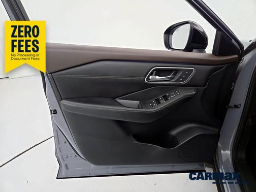 Gray 2023 Nissan Rogue Platinum