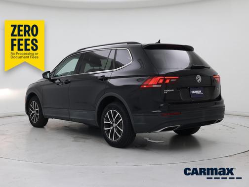 Black 2019 Volkswagen Tiguan SE