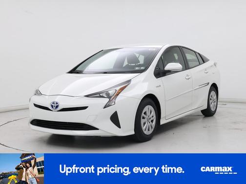 Pearl 2016 Toyota Prius Two
