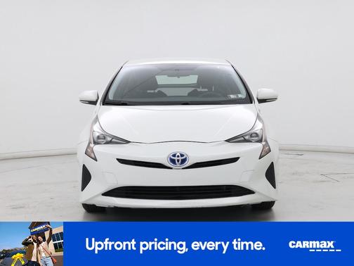 Pearl 2016 Toyota Prius Two