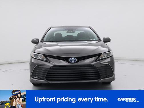 2022 Toyota Camry Hybrid LE