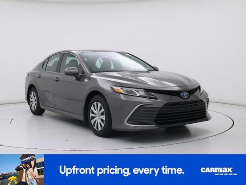 2022 Toyota Camry Hybrid LE