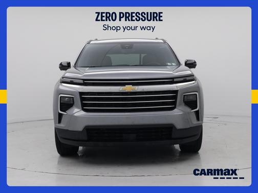 Gray 2026 Chevrolet Traverse LT