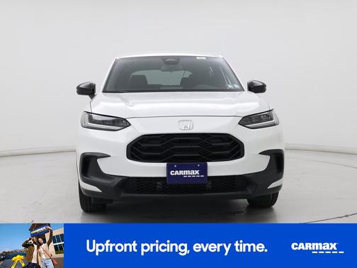 White 2023 Honda HR-V Sport