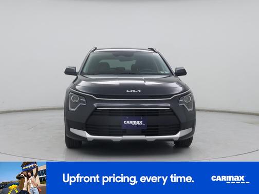Gray 2023 Kia Niro EX