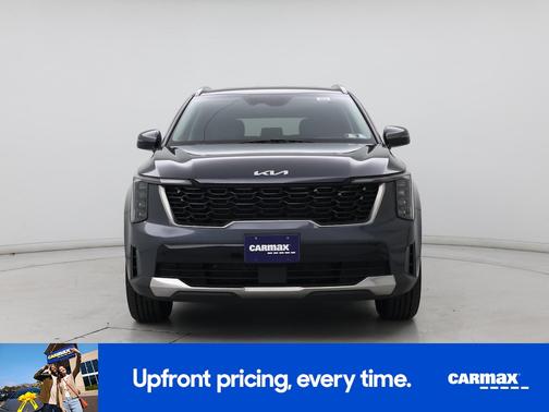 Gray 2024 Kia Sorento S