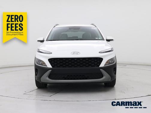 White 2022 Hyundai KONA SEL