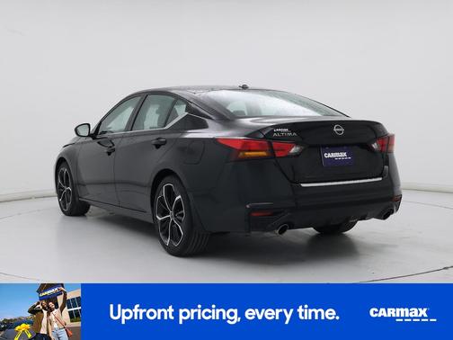2023 Nissan Altima SR