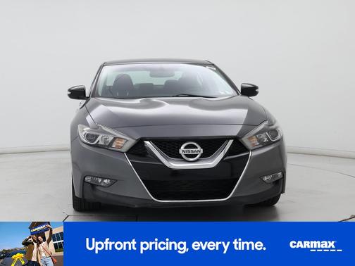 Gray 2017 Nissan Maxima SR