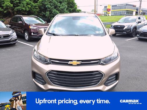 Gold 2018 Chevrolet Trax LS