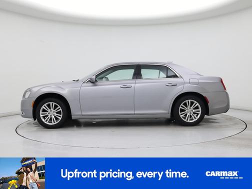2016 Chrysler 300 Limited
