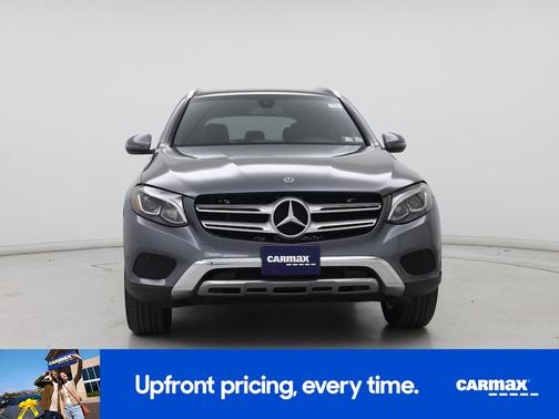 Gray 2018 Mercedes-Benz GLC 300