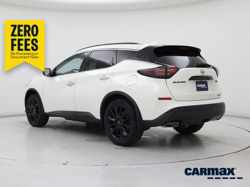 White 2023 Nissan Murano SV