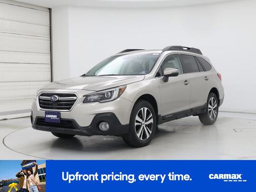 Tan 2018 Subaru Outback 3.6R Limited