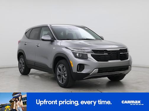 Gray 2025 Kia Seltos LX