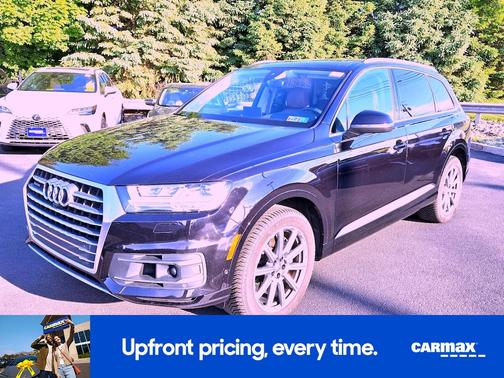 Black 2019 Audi Q7 Prestige
