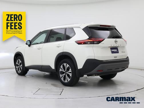 White 2023 Nissan Rogue SV