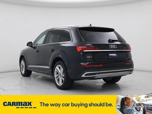 2022 Audi Q7 Premium Plus
