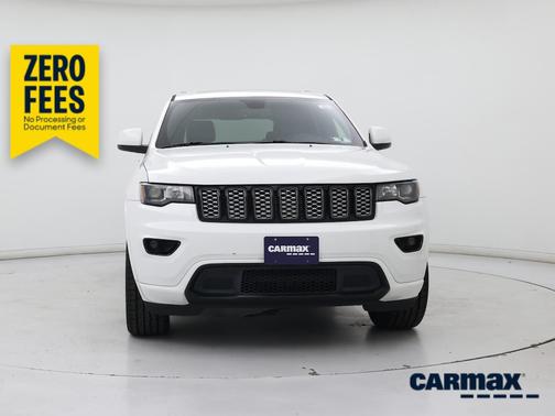 White 2017 Jeep Grand Cherokee Altitude