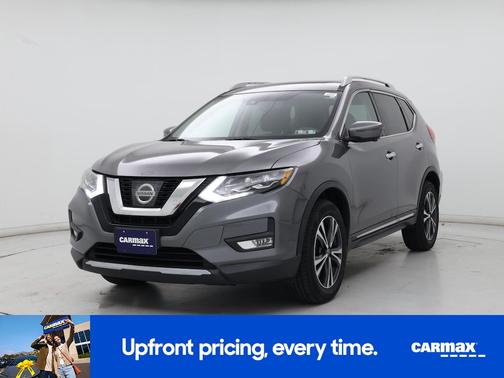 Gray 2017 Nissan Rogue SL