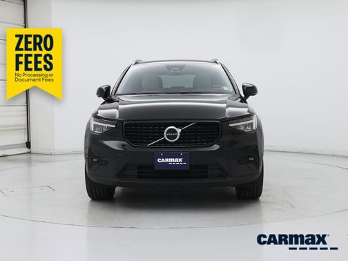 Black 2023 Volvo XC40 B5 Plus Bright Theme
