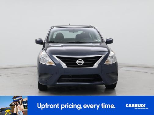 Green 2017 Nissan Versa SV