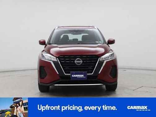 Red 2023 Nissan Kicks SV