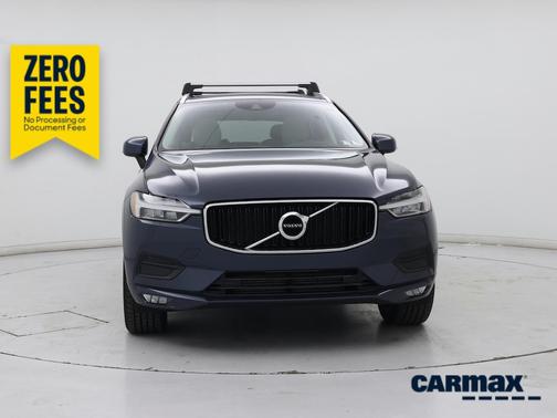 Blue 2021 Volvo XC60 T6 Momentum
