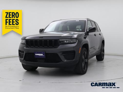 Gray 2023 Jeep Grand Cherokee Altitude X