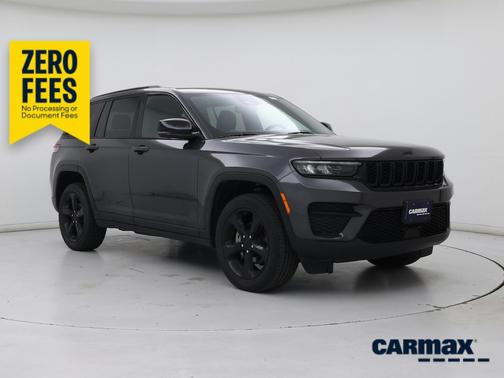 Gray 2023 Jeep Grand Cherokee Altitude X