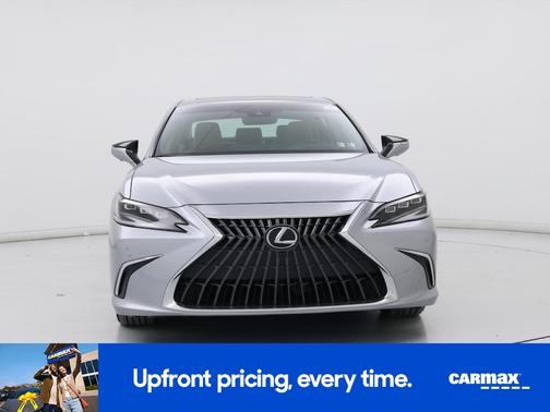 2025 Lexus ES 300h Ultra Luxury