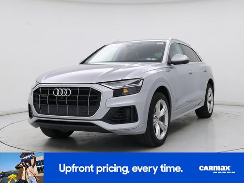 2022 Audi Q8 Premium