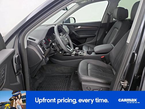 Gray 2023 Audi Q5 Premium