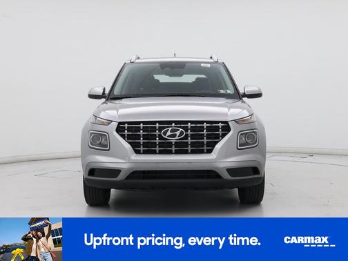 Silver 2023 Hyundai VENUE SEL