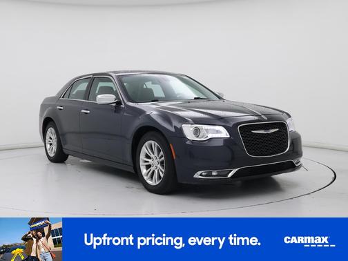 2017 Chrysler 300 C