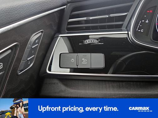 Black 2023 Audi Q7 Premium Plus