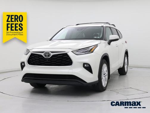 White 2021 Toyota Highlander Limited