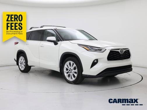 White 2021 Toyota Highlander Limited