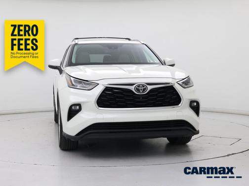 White 2021 Toyota Highlander Limited