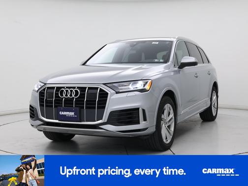 Silver 2023 Audi Q7 Premium