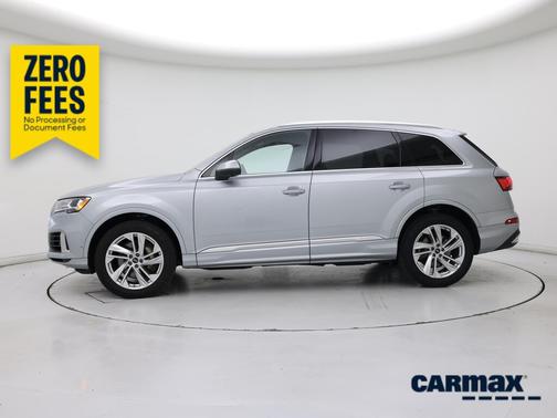 Silver 2023 Audi Q7 Premium