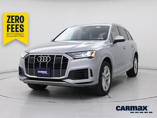 Silver 2023 Audi Q7 Premium