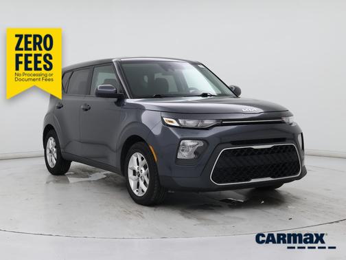 Gray 2022 Kia Soul LX