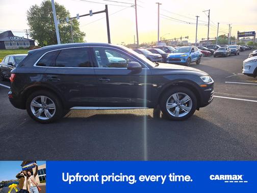 Black 2019 Audi Q5 Premium Plus