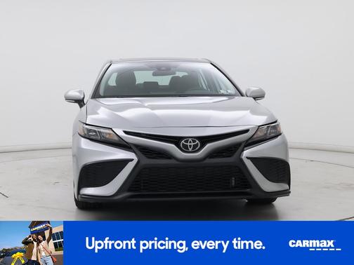 Silver 2023 Toyota Camry SE