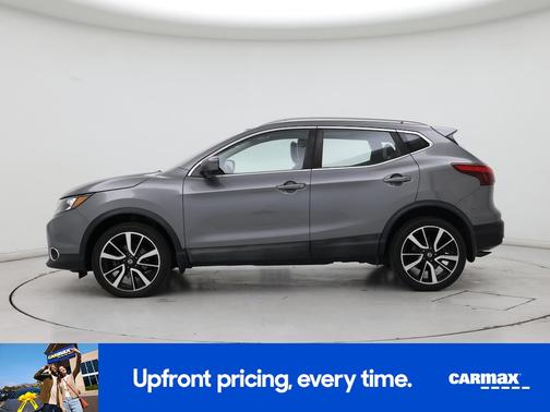 Gray 2017 Nissan Rogue Sport SL