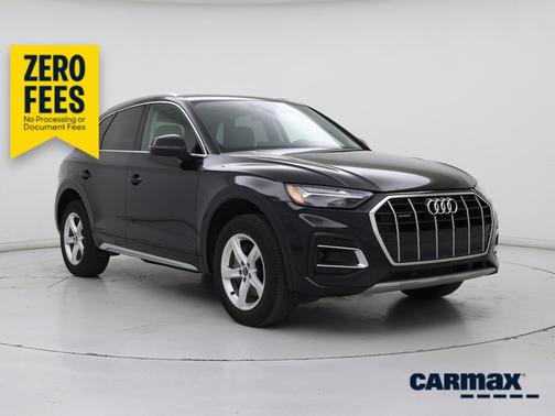Black 2023 Audi Q5 Premium