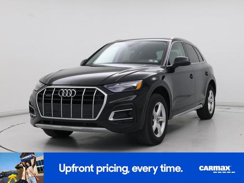 Black 2023 Audi Q5 Premium